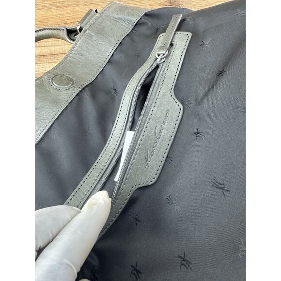 Kenneth Cole New York contemporary carry all expandable tote black leath… - Picture 9 of 10